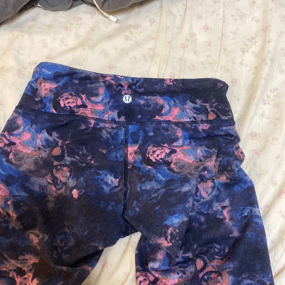 Lululemon wunder under 21 inches size 4 - Picture 2 of 3